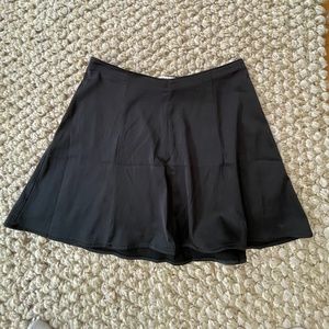 Dipped Waist Satin Mini (M)